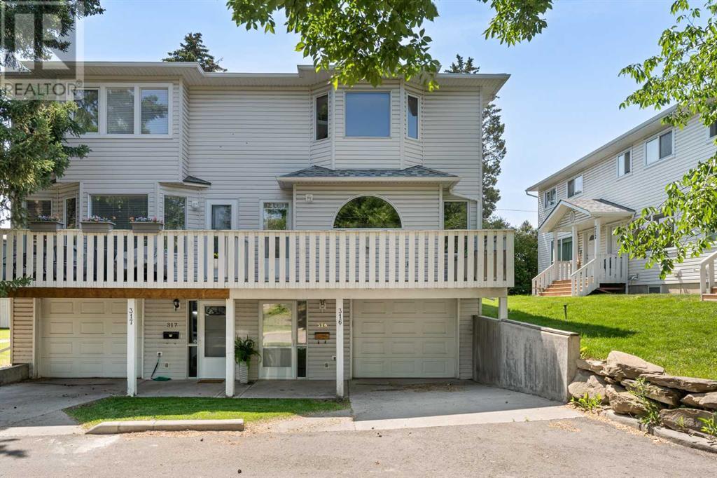Single Family House for Sale in  Killarney Glen Court SW Killarney/Glengarry Calgary 