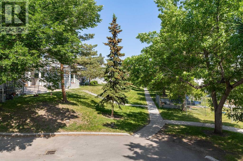 Single Family House for Sale in  Killarney Glen Court SW Killarney/Glengarry Calgary 