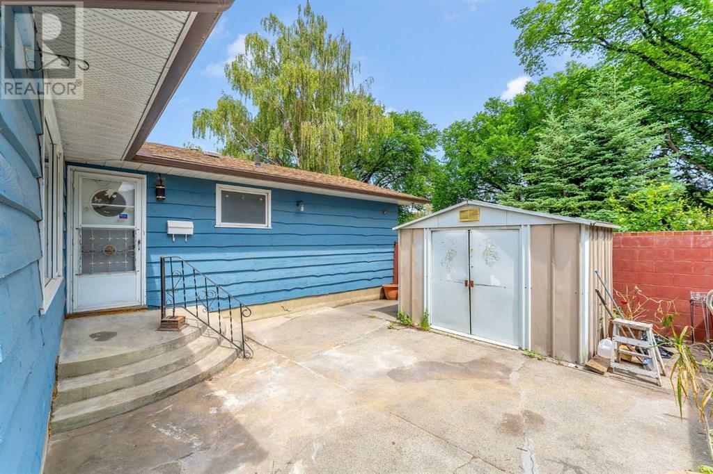 Single Family House Bungalow for Sale in   Street NE Mayland Heights Calgary 
