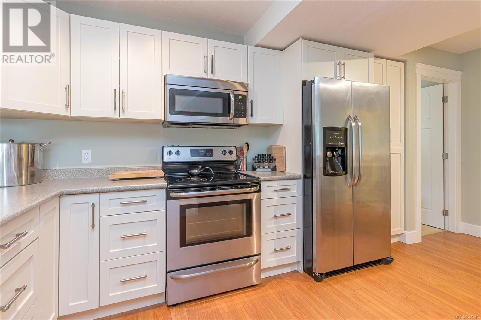 Photo 59 of 606 Stevens Pl, Ladysmith BC