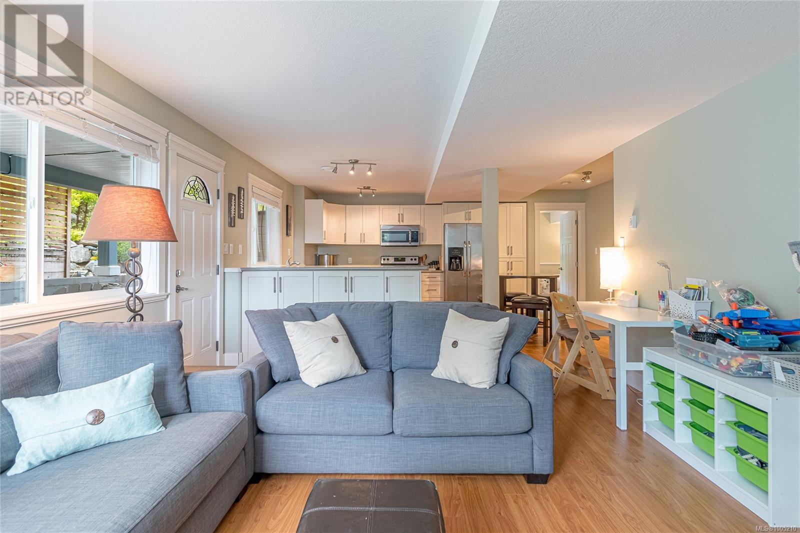 Photo 31 of 606 Stevens Pl, Ladysmith BC