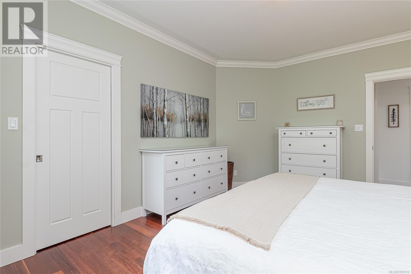 Photo 22 of 606 Stevens Pl, Ladysmith BC