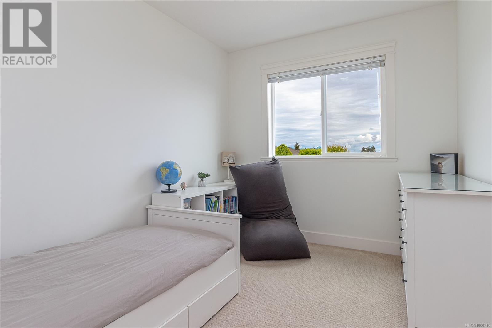 Photo 70 of 606 Stevens Pl, Ladysmith BC