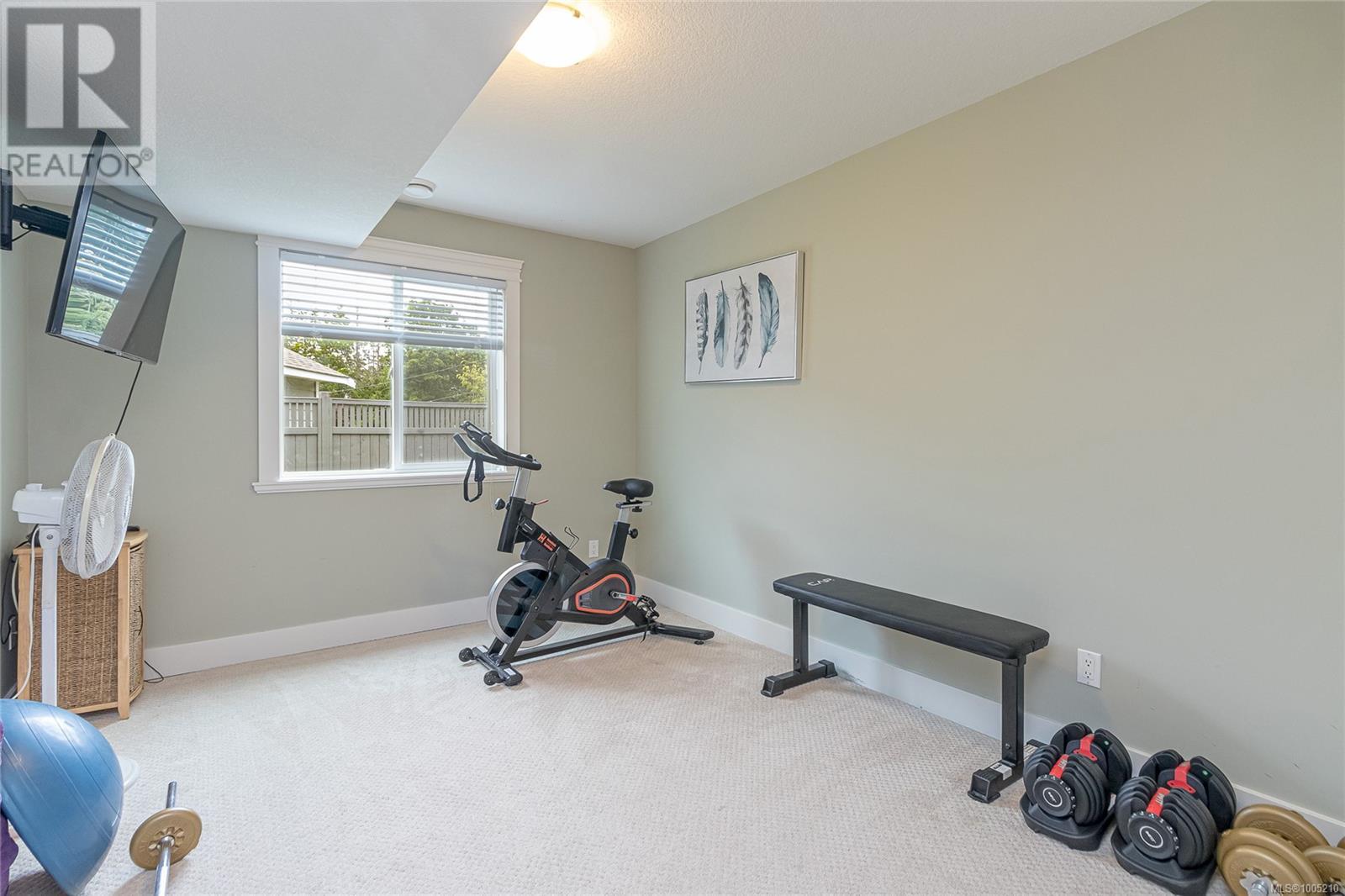 Photo 8 of 606 Stevens Pl, Ladysmith BC