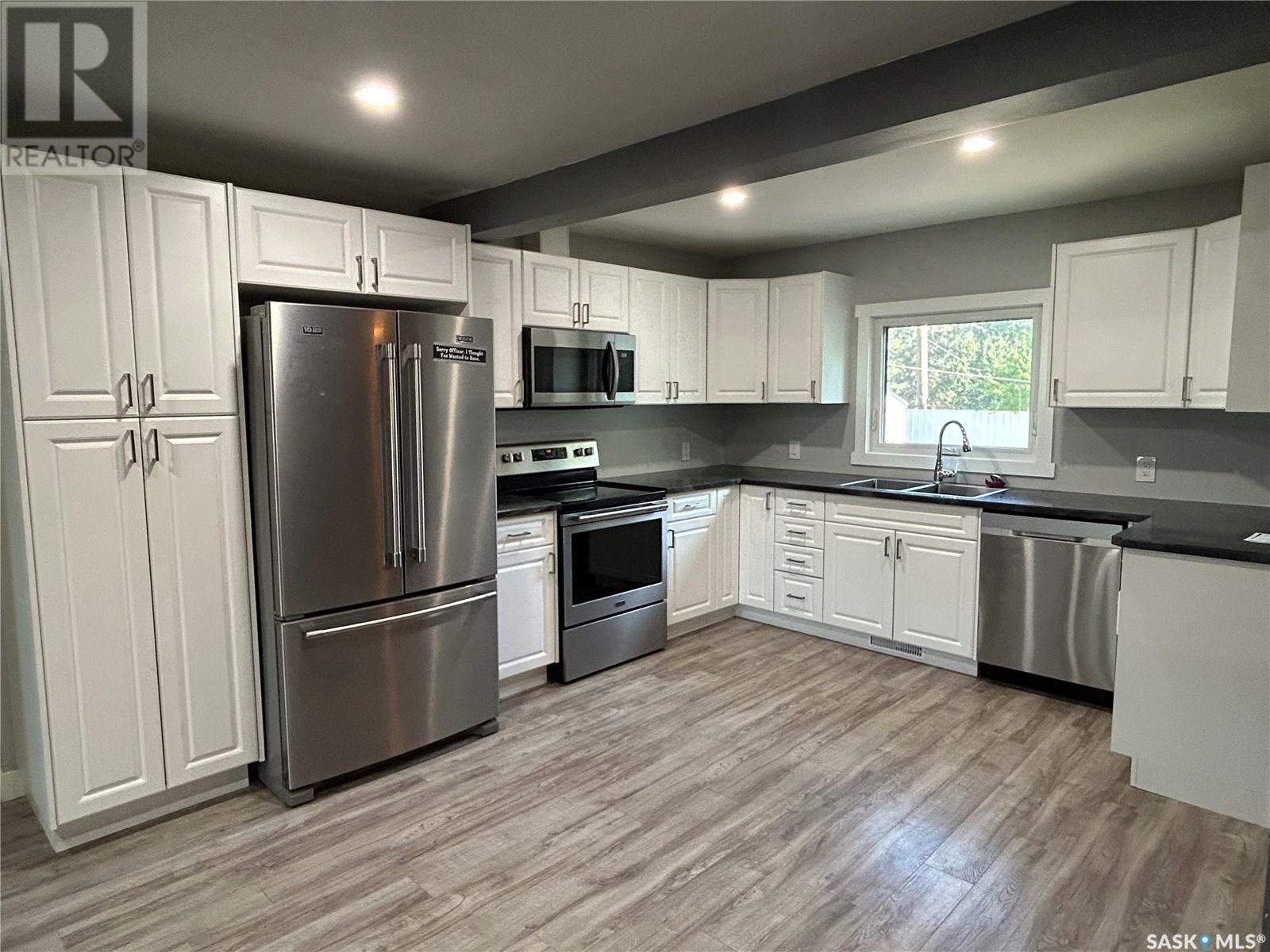 3 Coteau AVENUE — photo 11