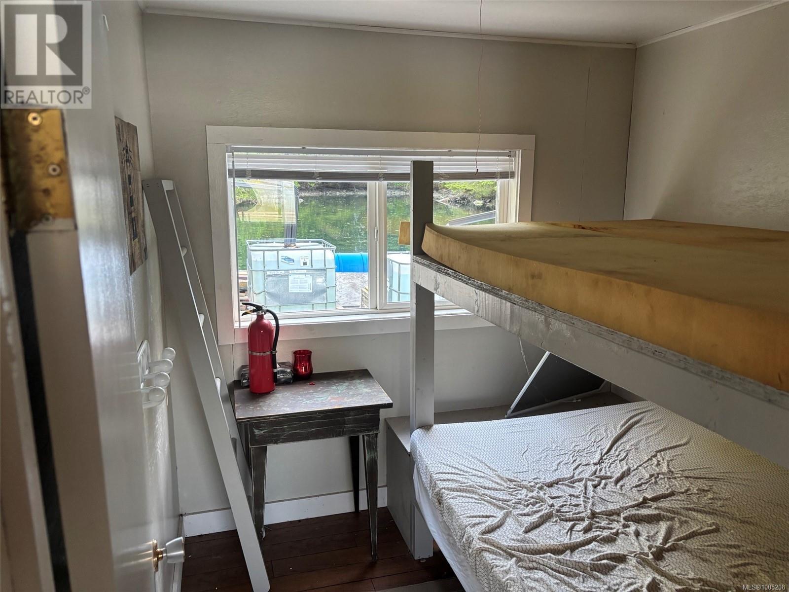 55 USELESS Inlet, Port Alberni