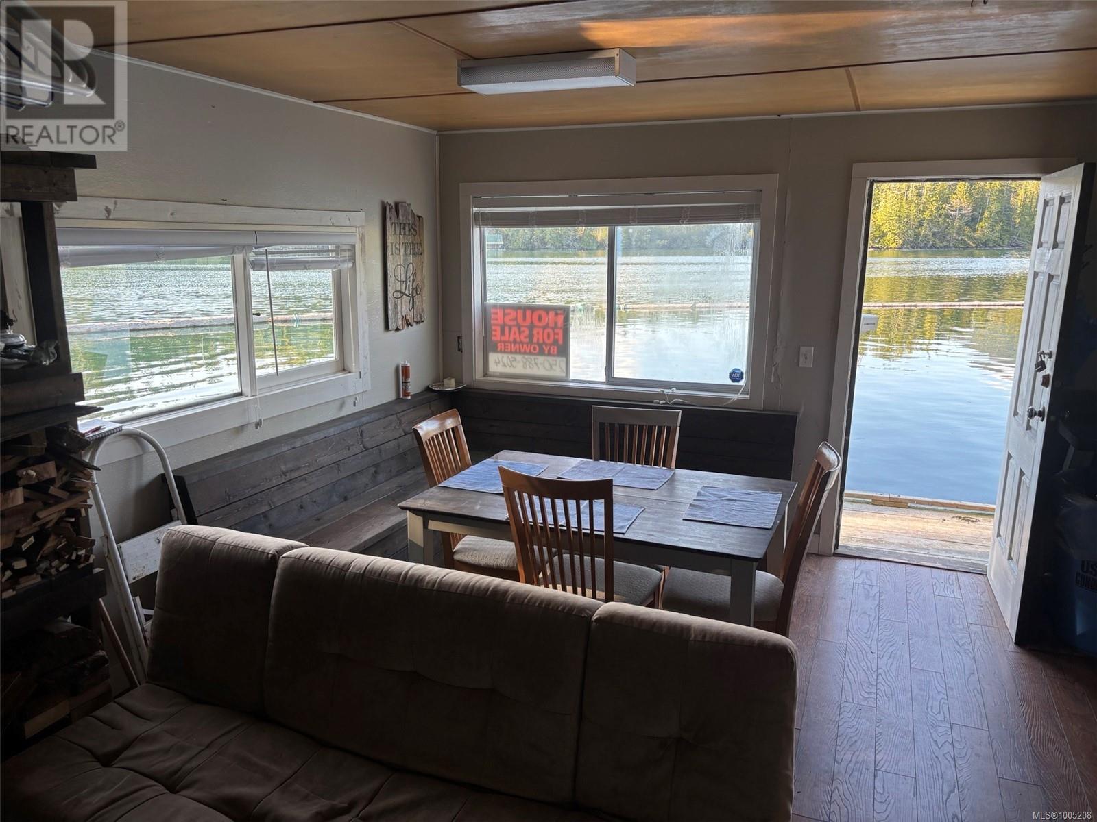 55 USELESS Inlet, Port Alberni