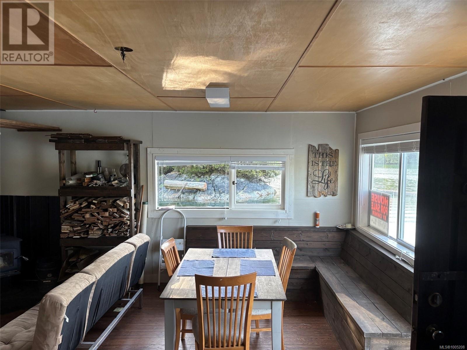 55 USELESS Inlet, Port Alberni