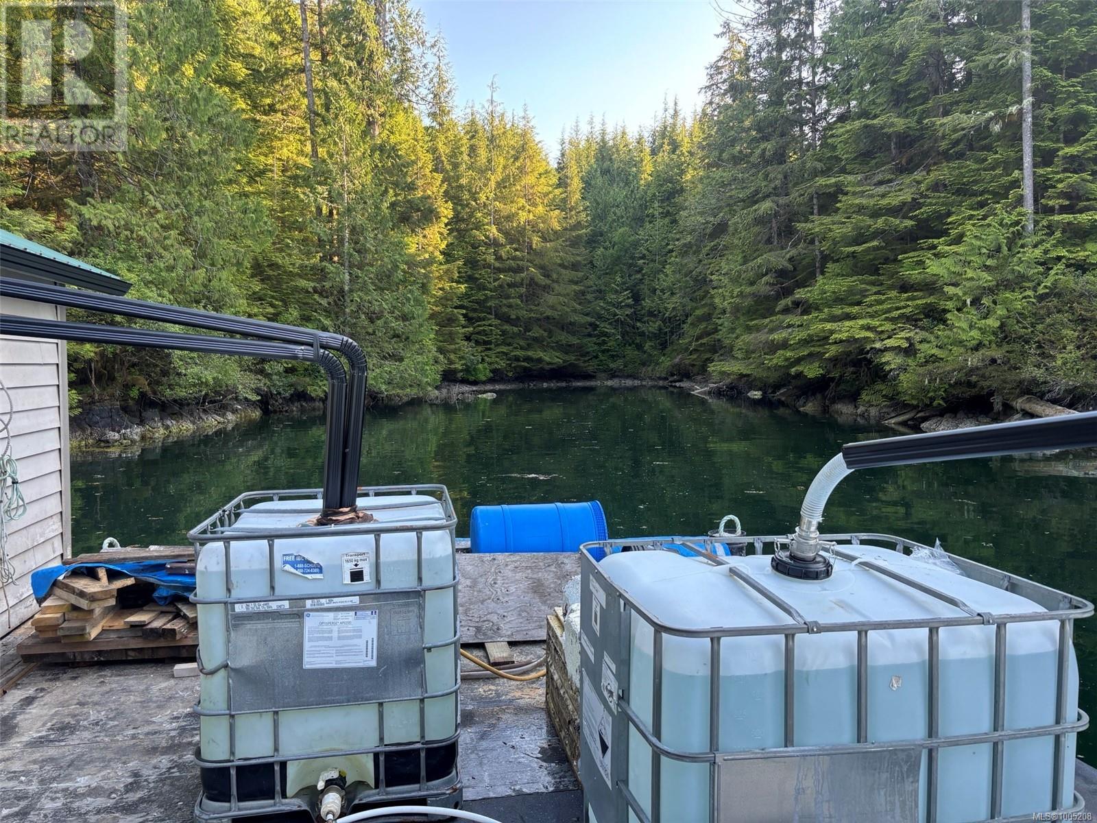 55 USELESS Inlet, Port Alberni