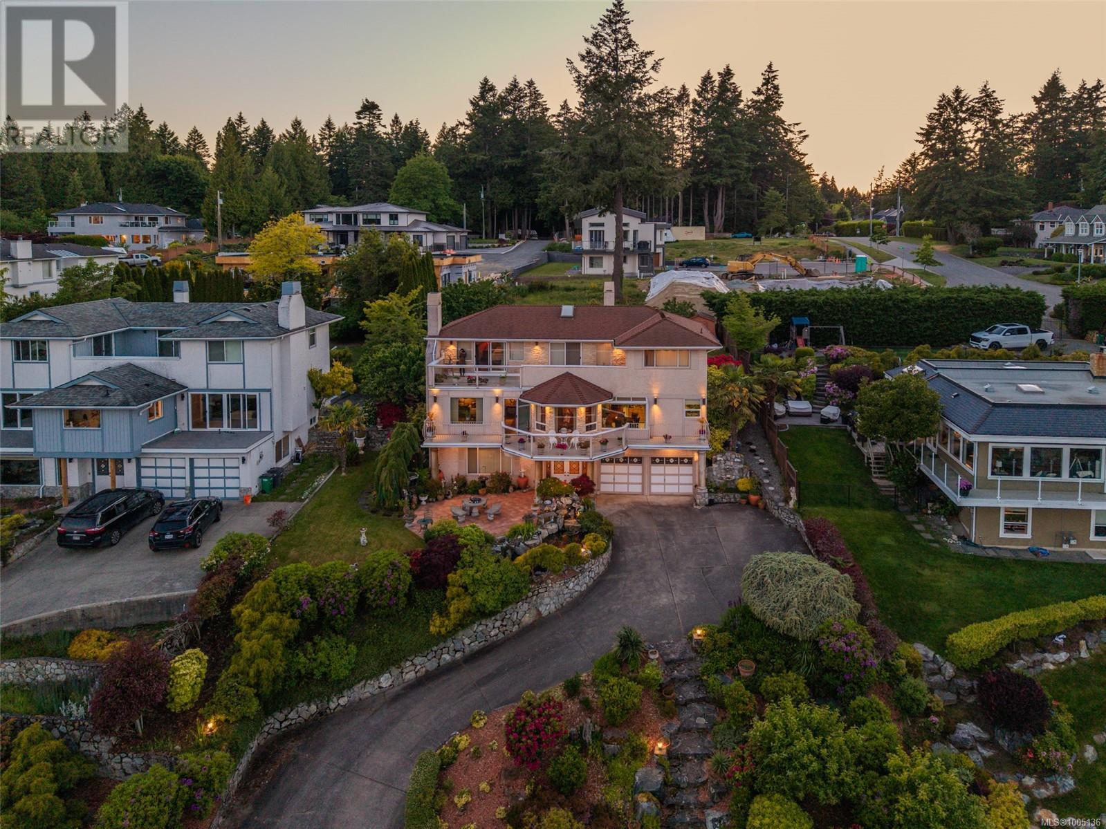 Photo 17 of 5200 Polson Terr, Saanich BC