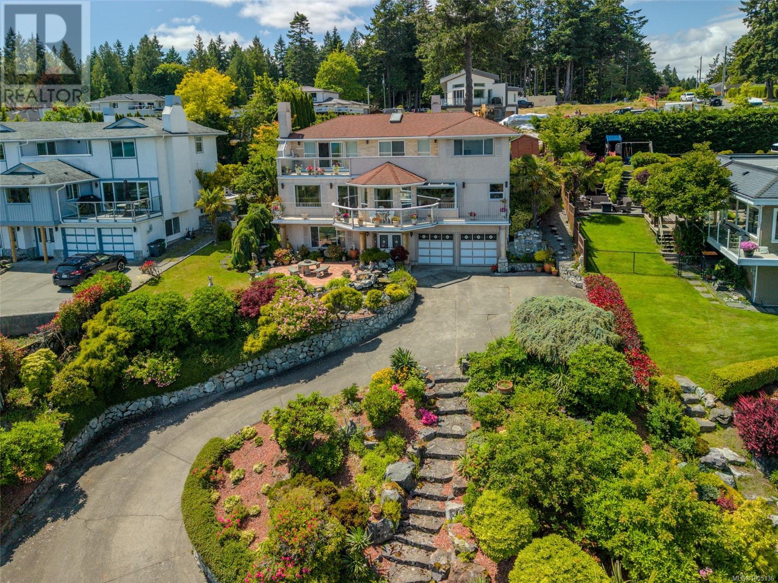 Photo 12 of 5200 Polson Terr, Saanich BC