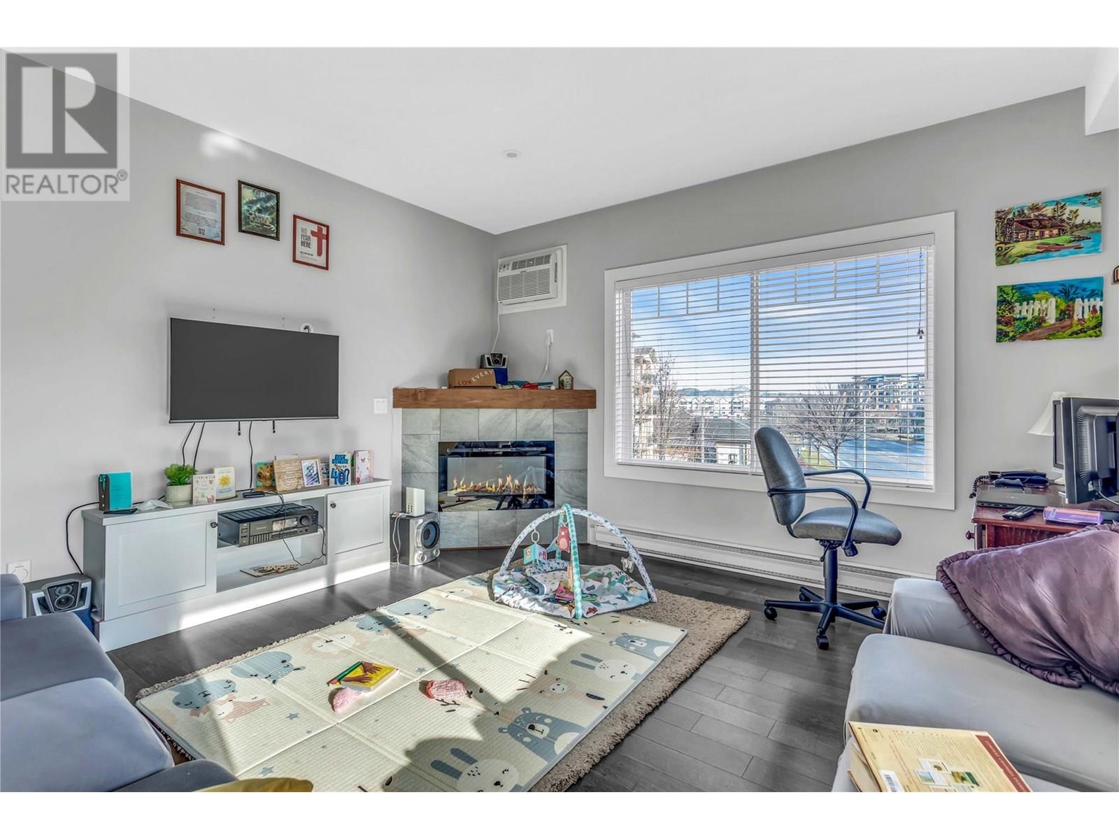 250 Hollywood Road S Unit# 302, Kelowna