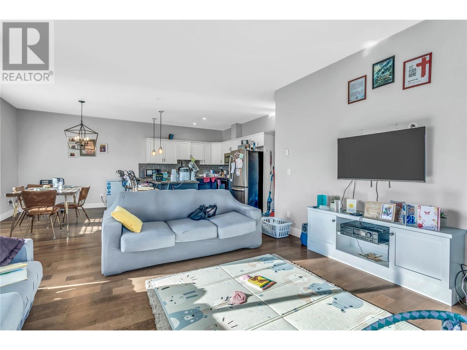 250 Hollywood Road S Unit# 302, Kelowna