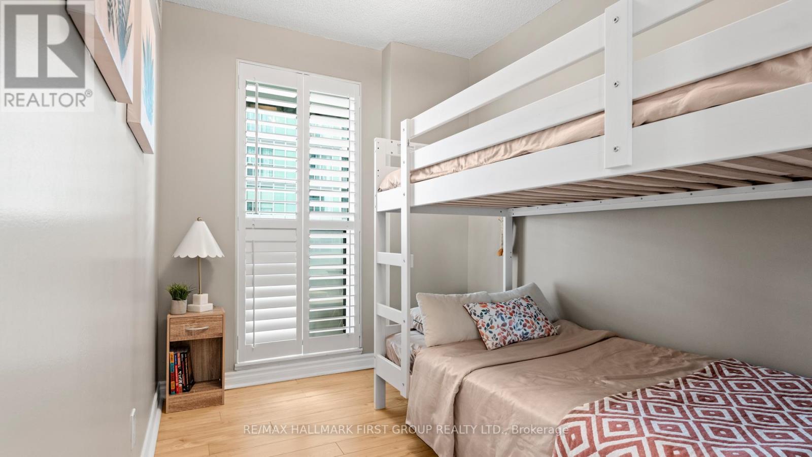 Photo 32 of 405 70 Town Centre Court, Toronto ON