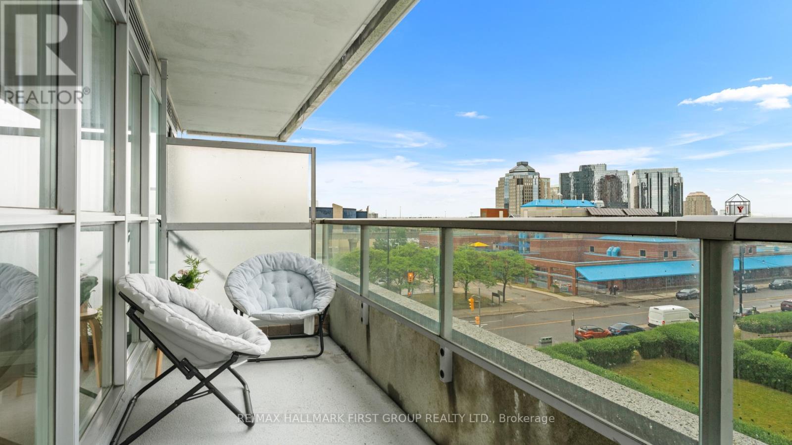 Photo 36 of 405 70 Town Centre Court, Toronto ON