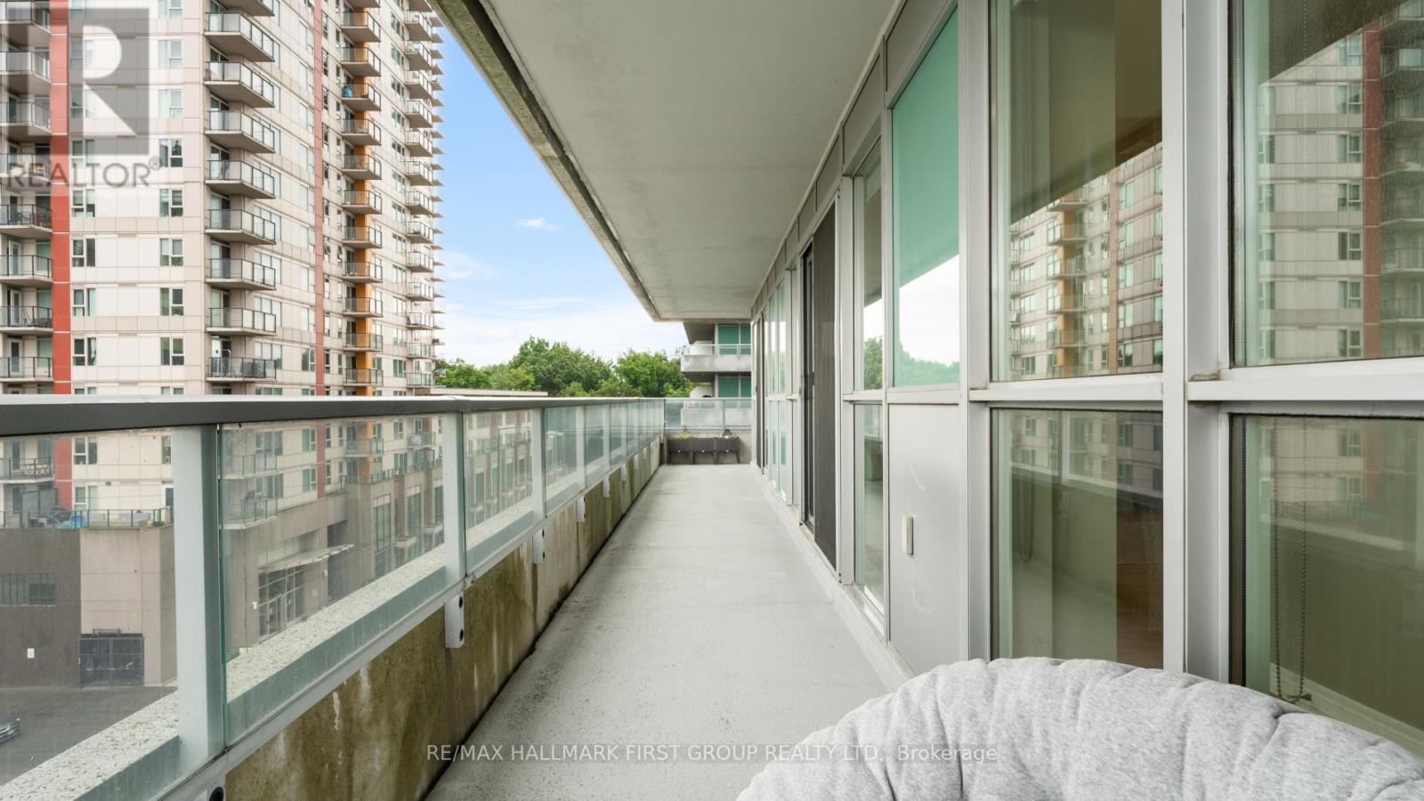 Photo 37 of 405 70 Town Centre Court, Toronto ON