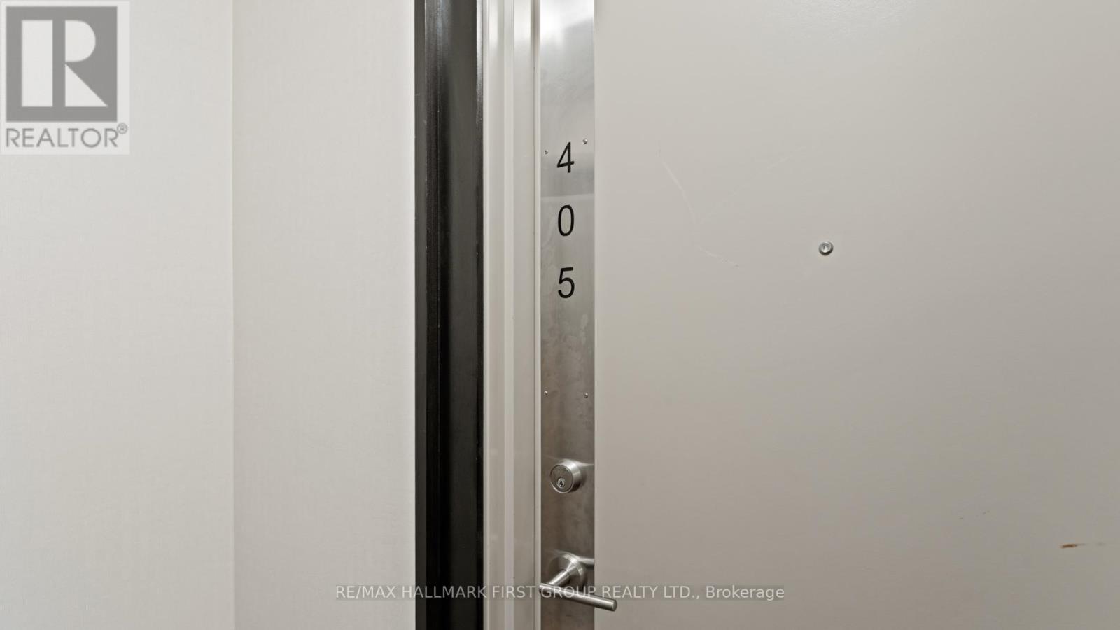 Photo 6 of 405 70 Town Centre Court, Toronto ON