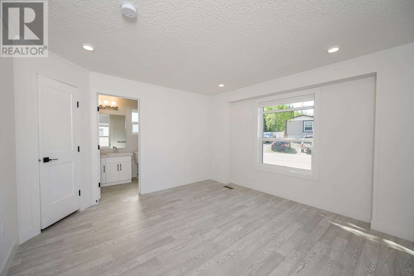 Photo 21 of 11 5164 Hart Highway, Prince George BC