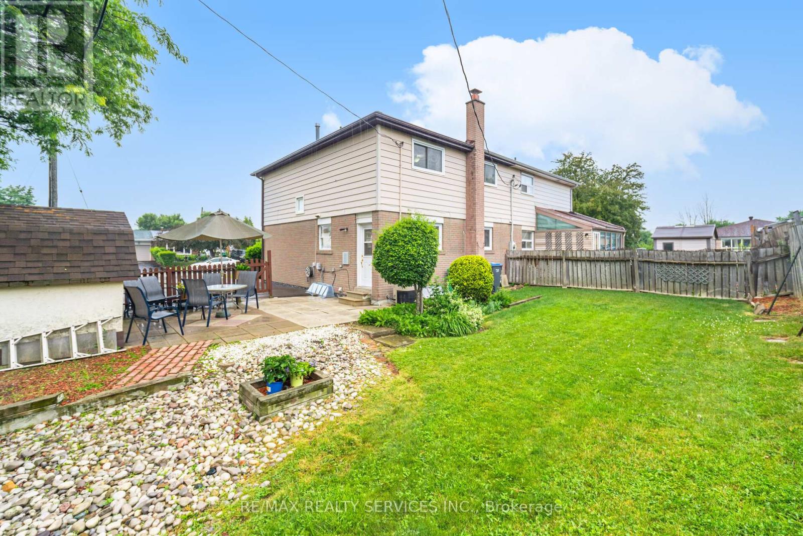 Photo 16 of 5 Danesbury Crescent, Brampton ON