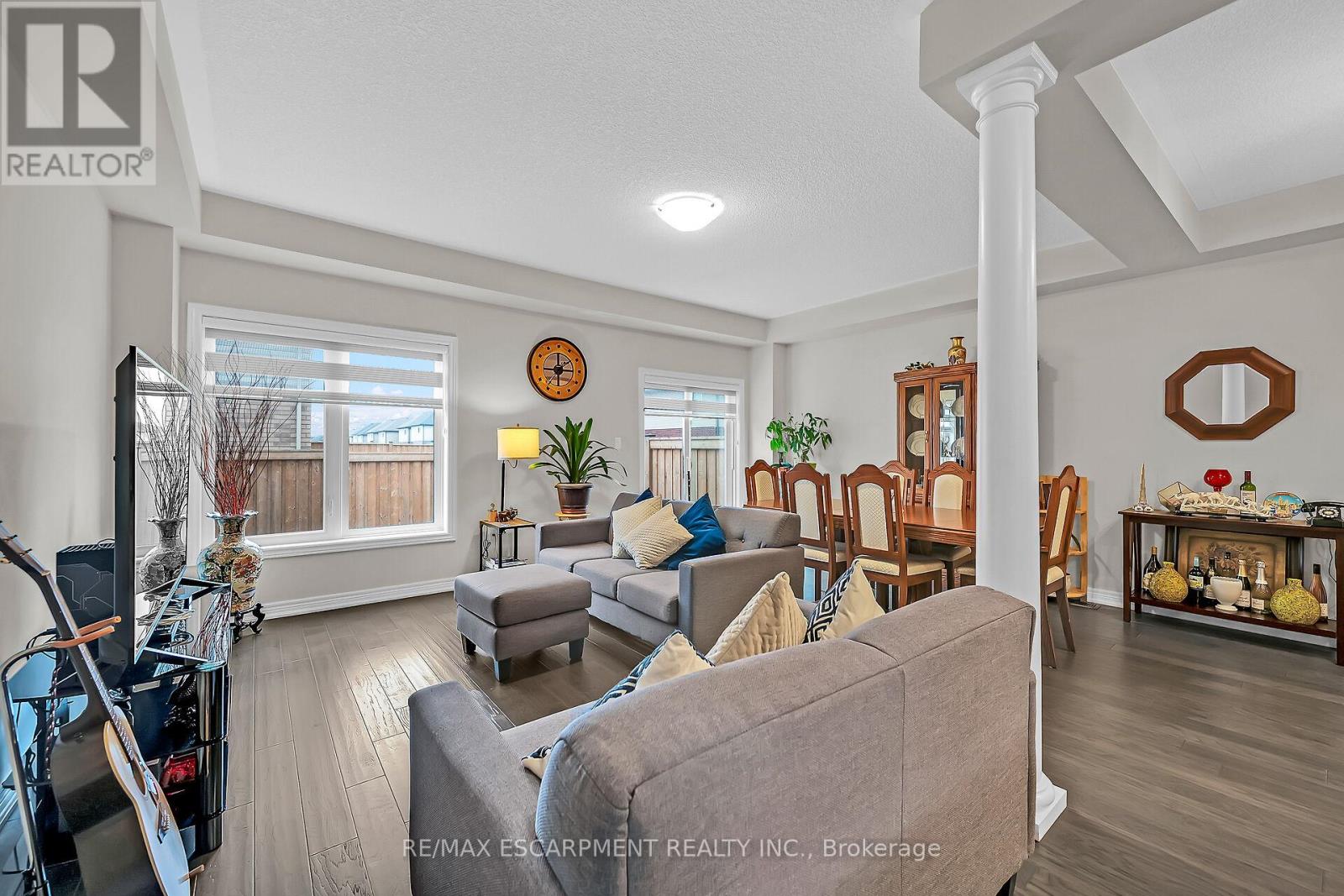 Photo 42 of 55 Rockledge Drive, Hamilton ON