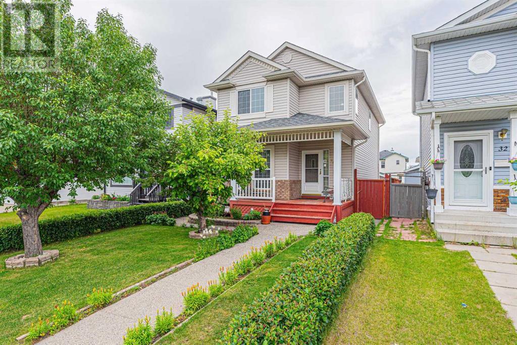 Single Family House for Sale in  Los Alamos Crescent NE Monterey Park Calgary 