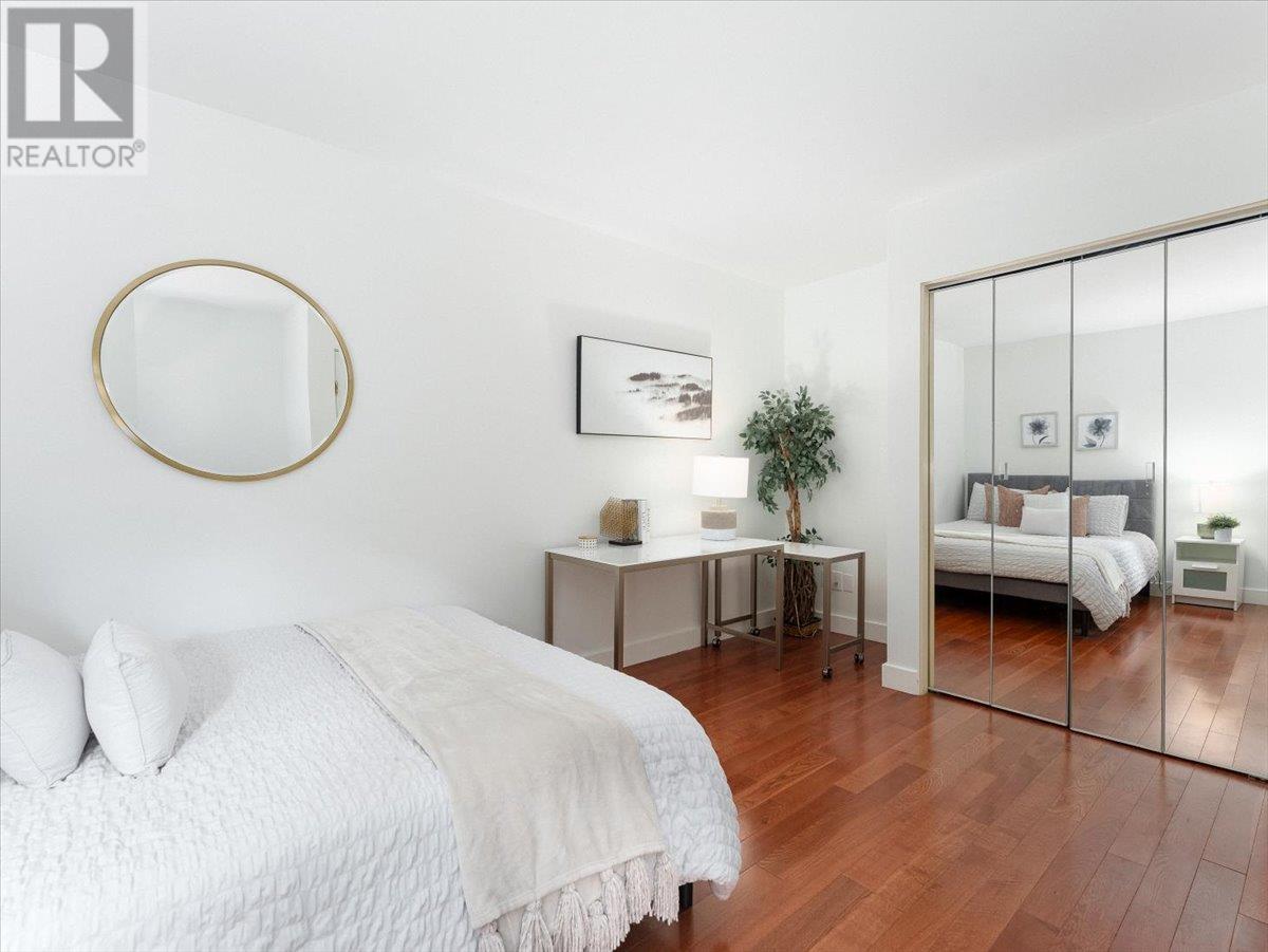 Photo 24 of 1732 Cypress Street, Vancouver BC