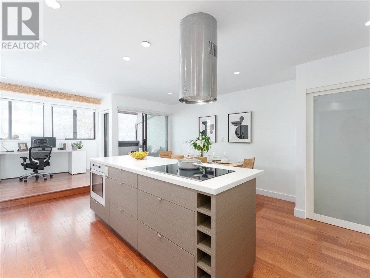 Photo 8 of 1732 Cypress Street, Vancouver BC