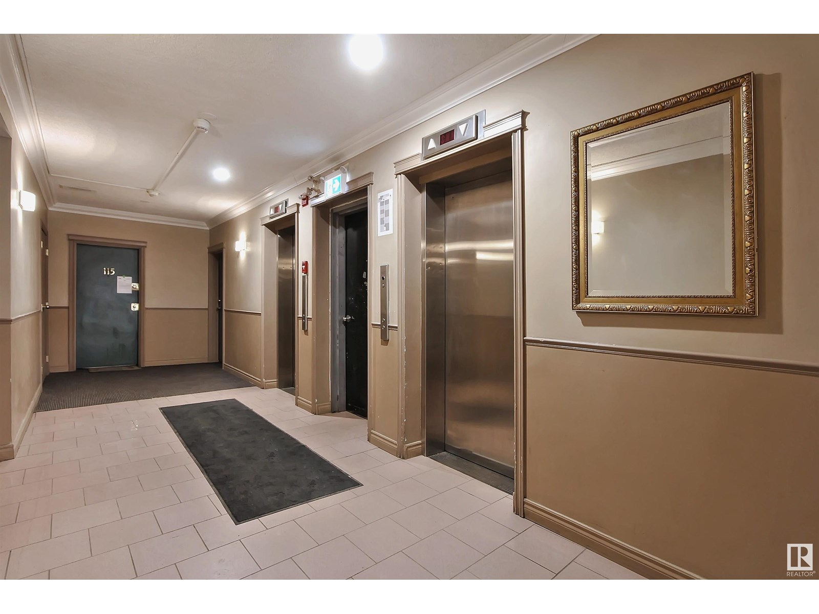 Photo 3 of 202 11025 Jasper Av Nw, Edmonton AB