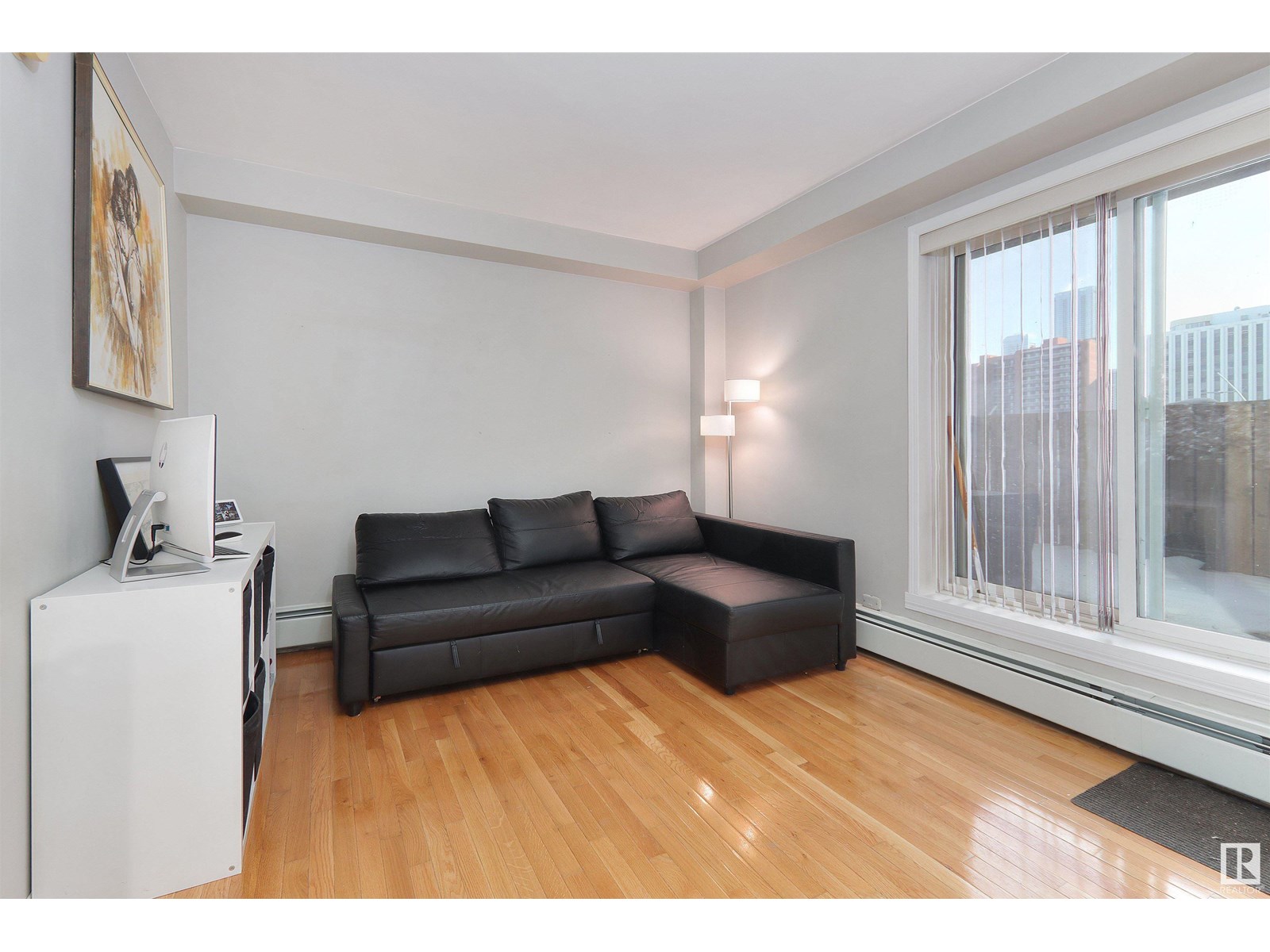 Photo 17 of 202 11025 Jasper Av Nw, Edmonton AB