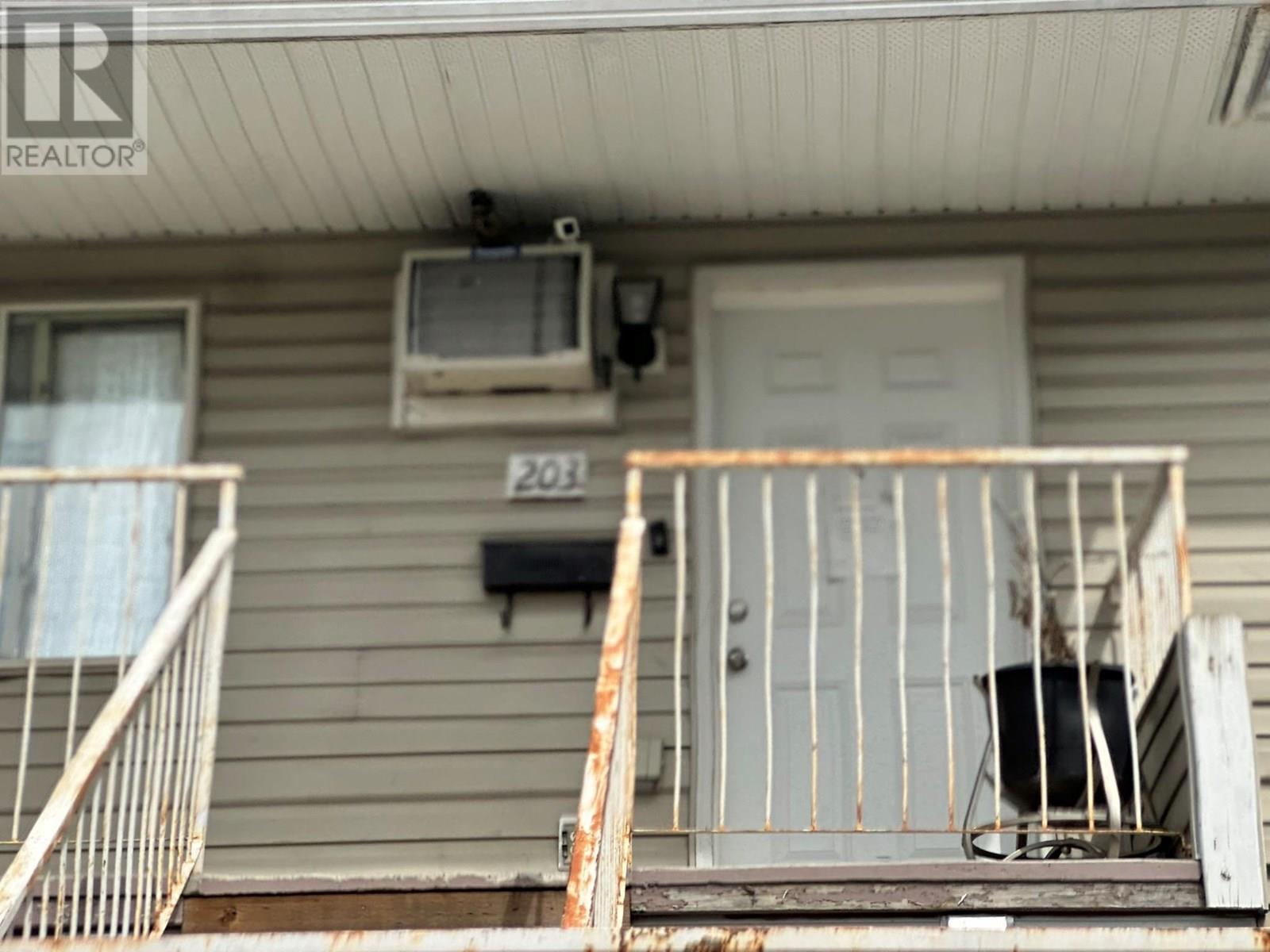  3710-3712 24 Avenue, Vernon