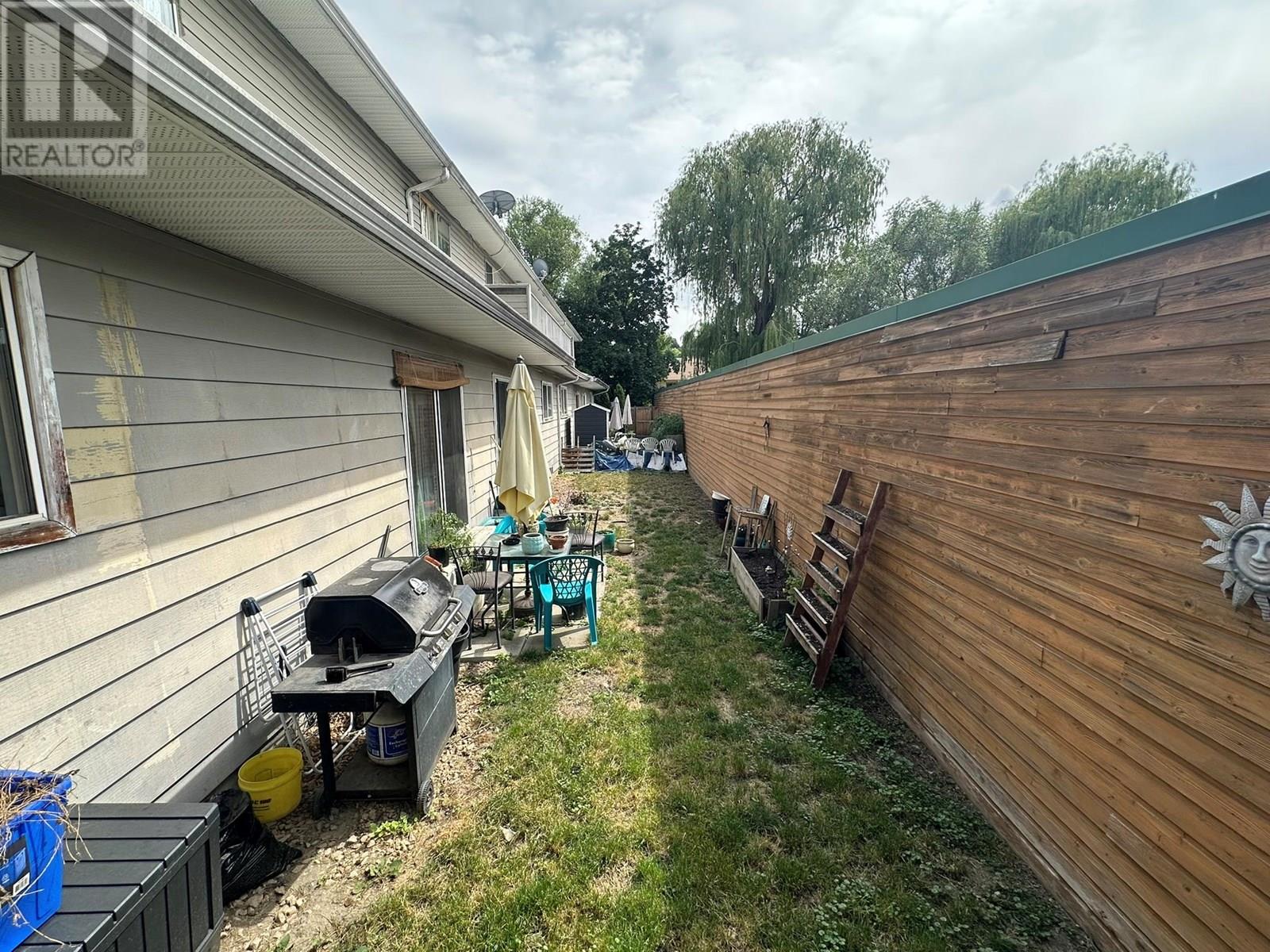  3710-3712 24 Avenue, Vernon