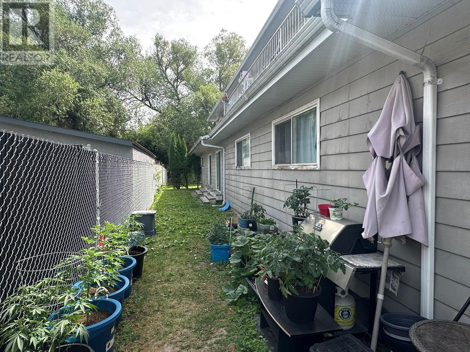  3710-3712 24 Avenue, Vernon