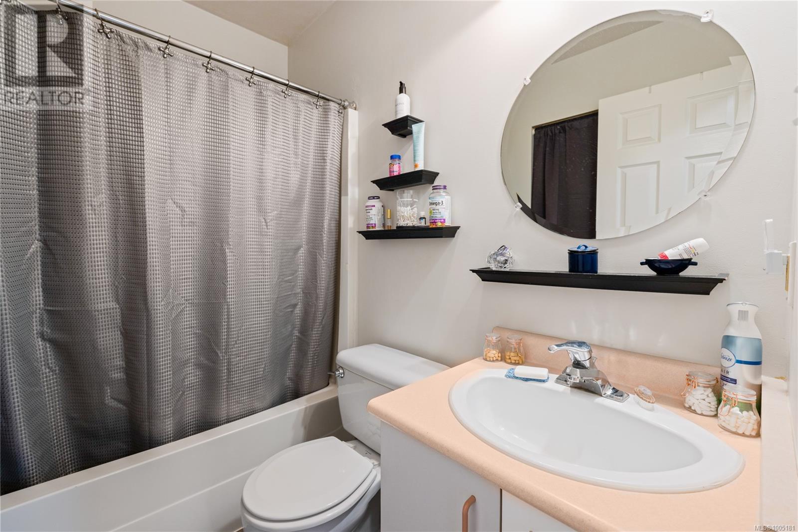Photo 19 of 1 259 Craig St, Nanaimo BC
