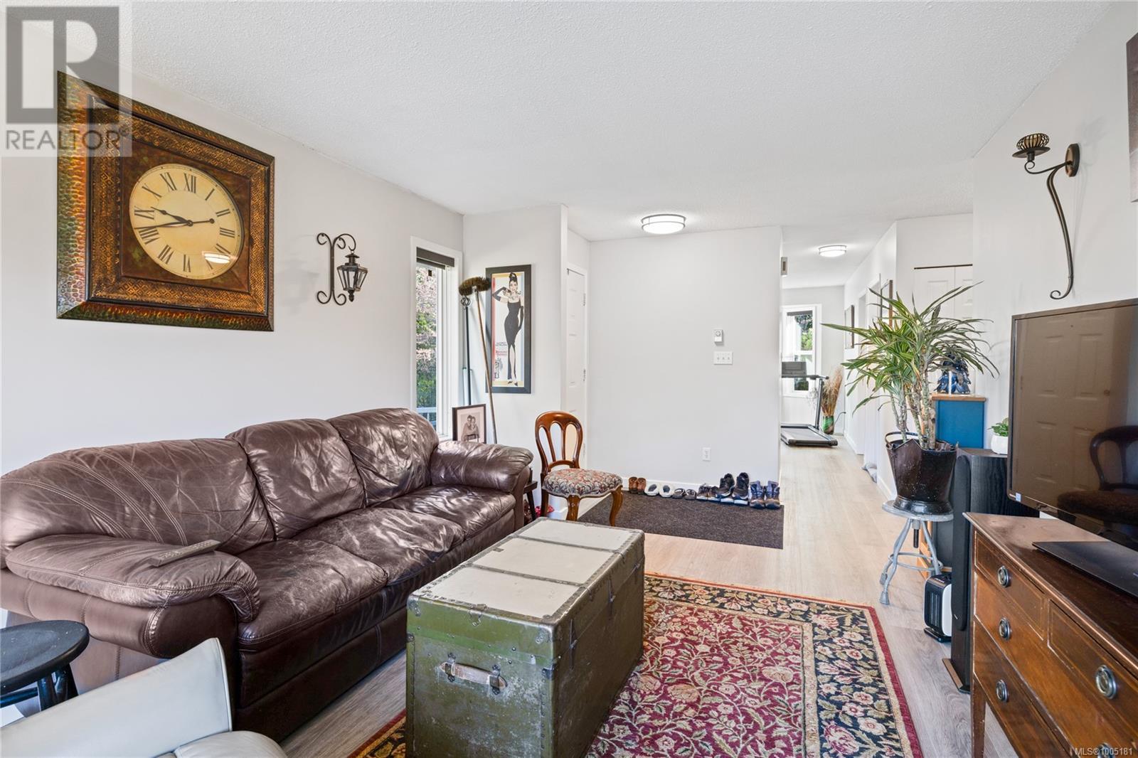 Photo 16 of 1 259 Craig St, Nanaimo BC