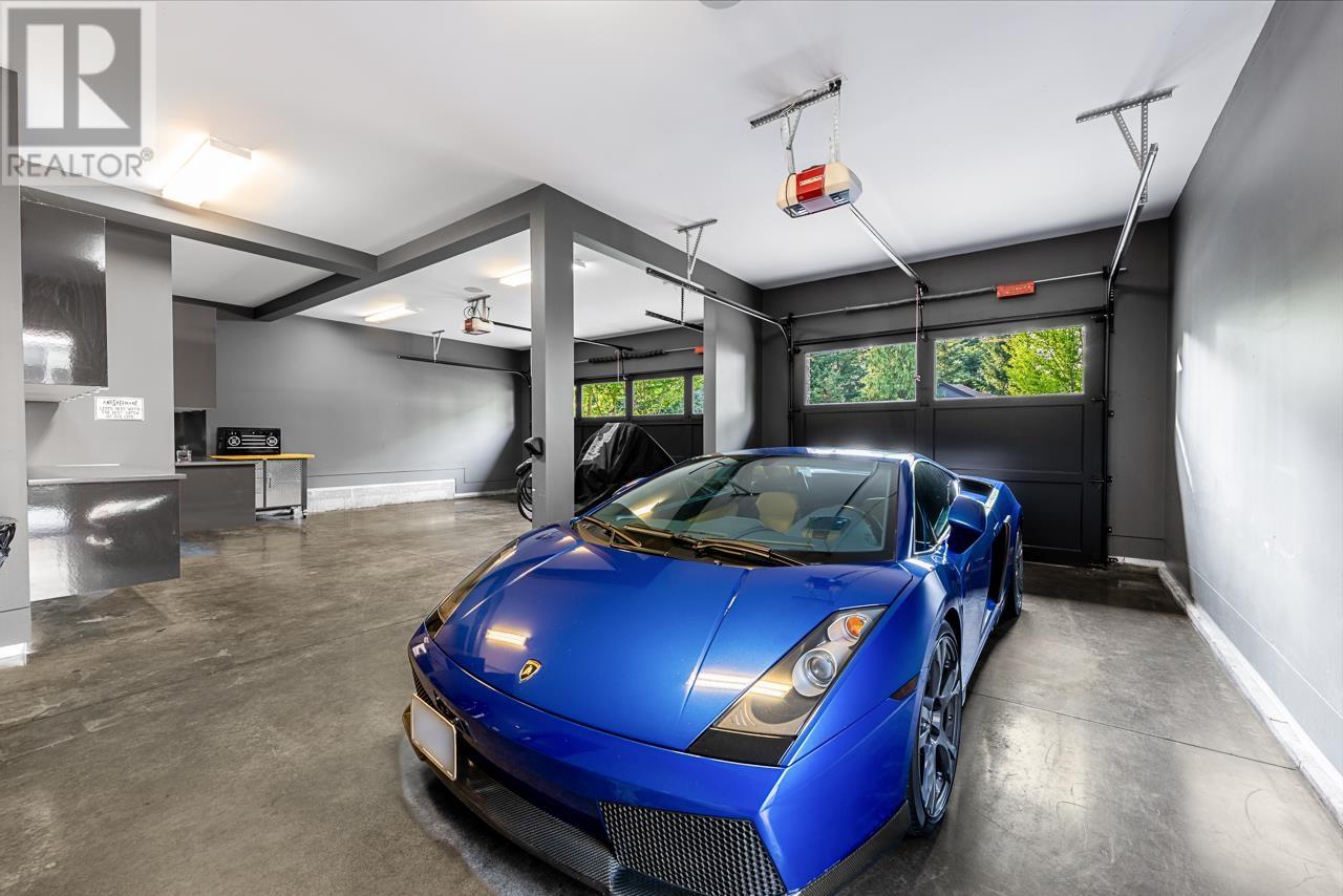 Photo 8 of 26290 126 Avenue, Maple Ridge BC