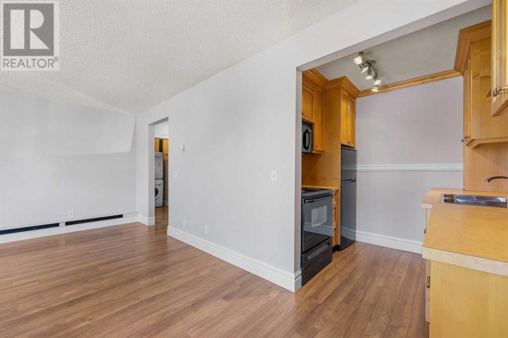 Single Family House for Sale in    Street NW Bowness Calgary 