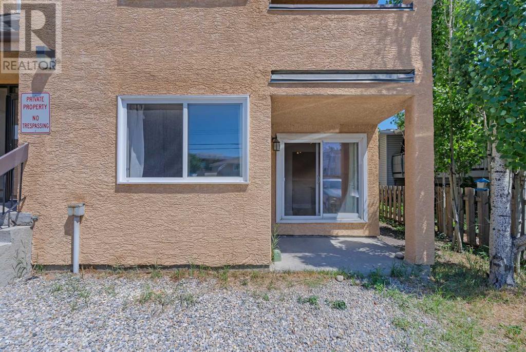 Single Family House for Sale in    Street NW Bowness Calgary 