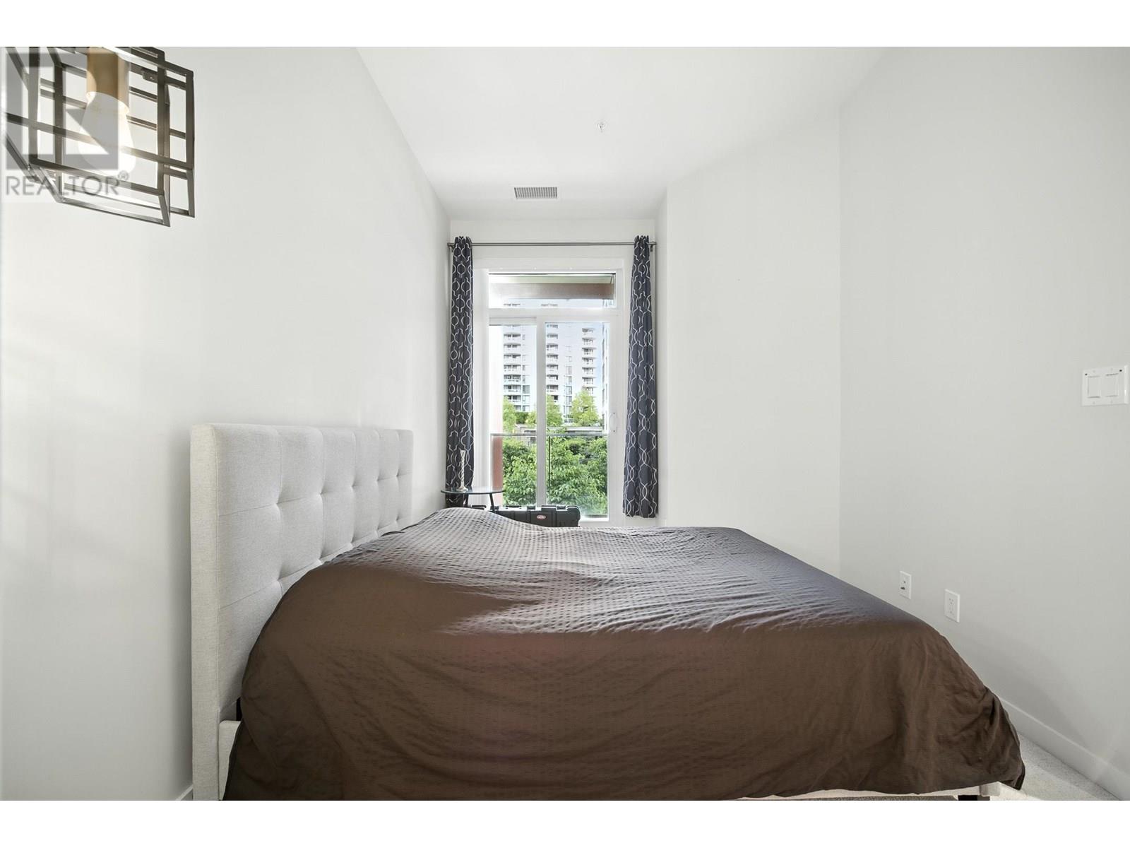 Photo 16 of 21 7338 Gollner Avenue, Richmond BC