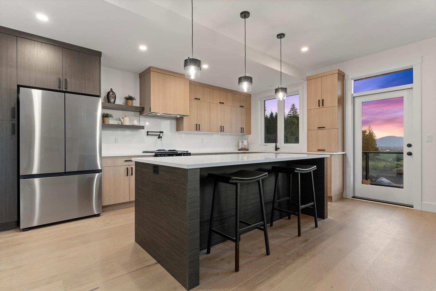 8511 NIXON ROAD, Eastern Hillsides, Chilliwack