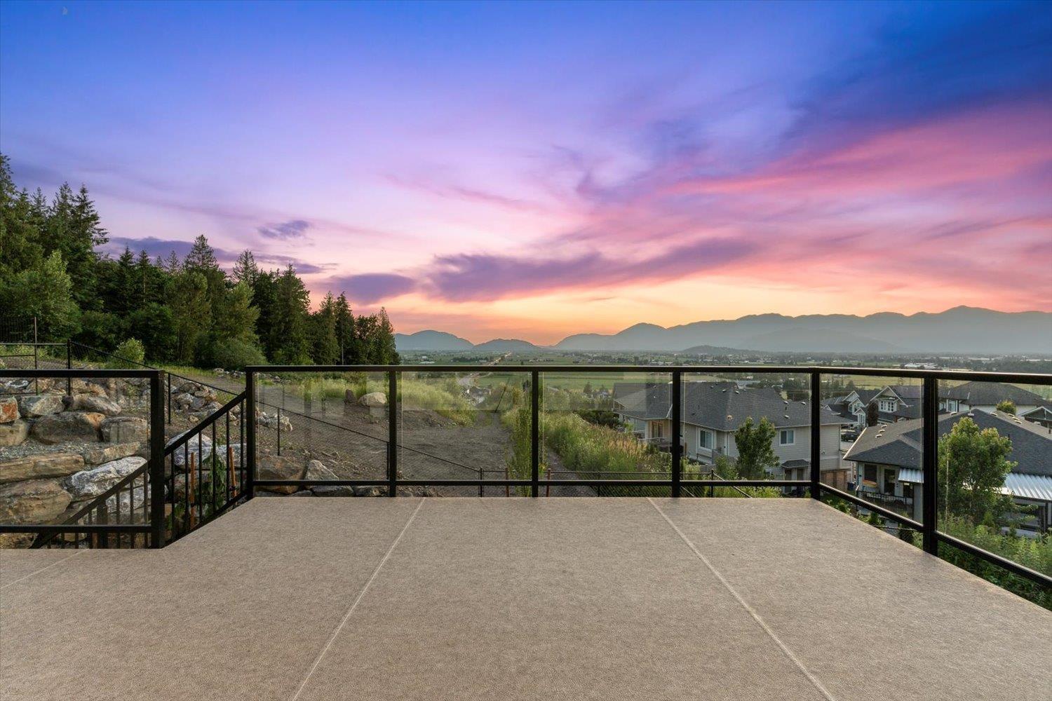8511 NIXON ROAD, Eastern Hillsides, Chilliwack