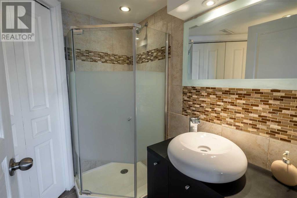 Single Family House for Sale in  Royal Birch Mount NW Royal Oak Calgary 