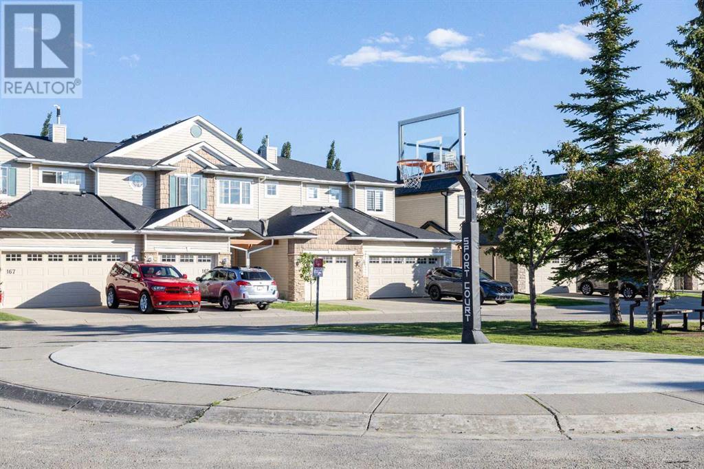 Single Family House for Sale in  Royal Birch Mount NW Royal Oak Calgary 