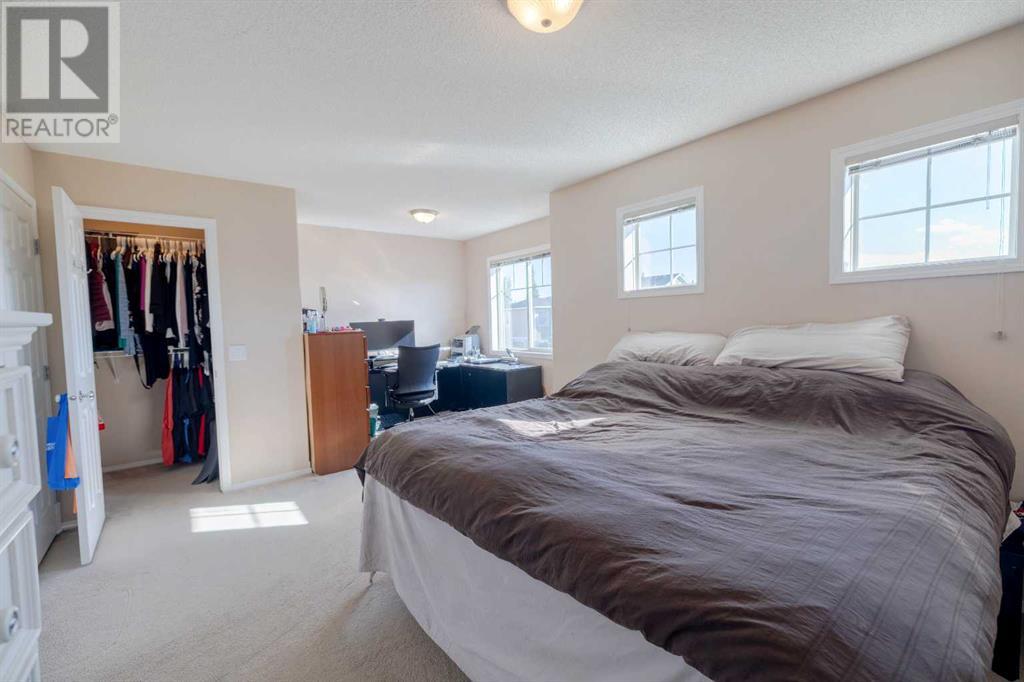 Single Family House for Sale in  Royal Birch Mount NW Royal Oak Calgary 