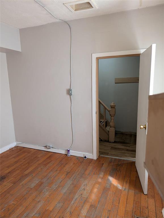 Photo 18 of 829 Flora Avenue, Winnipeg MB