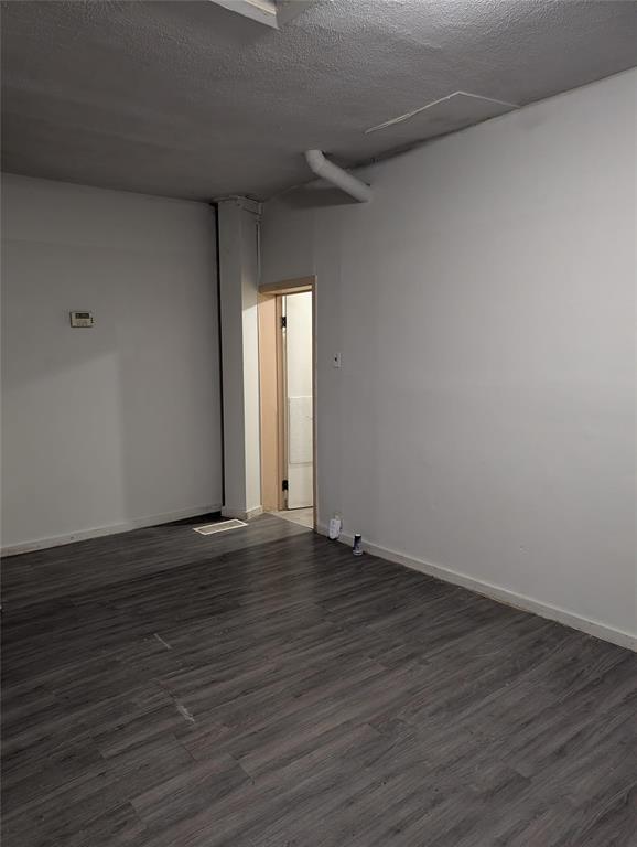 Photo 7 of 829 Flora Avenue, Winnipeg MB