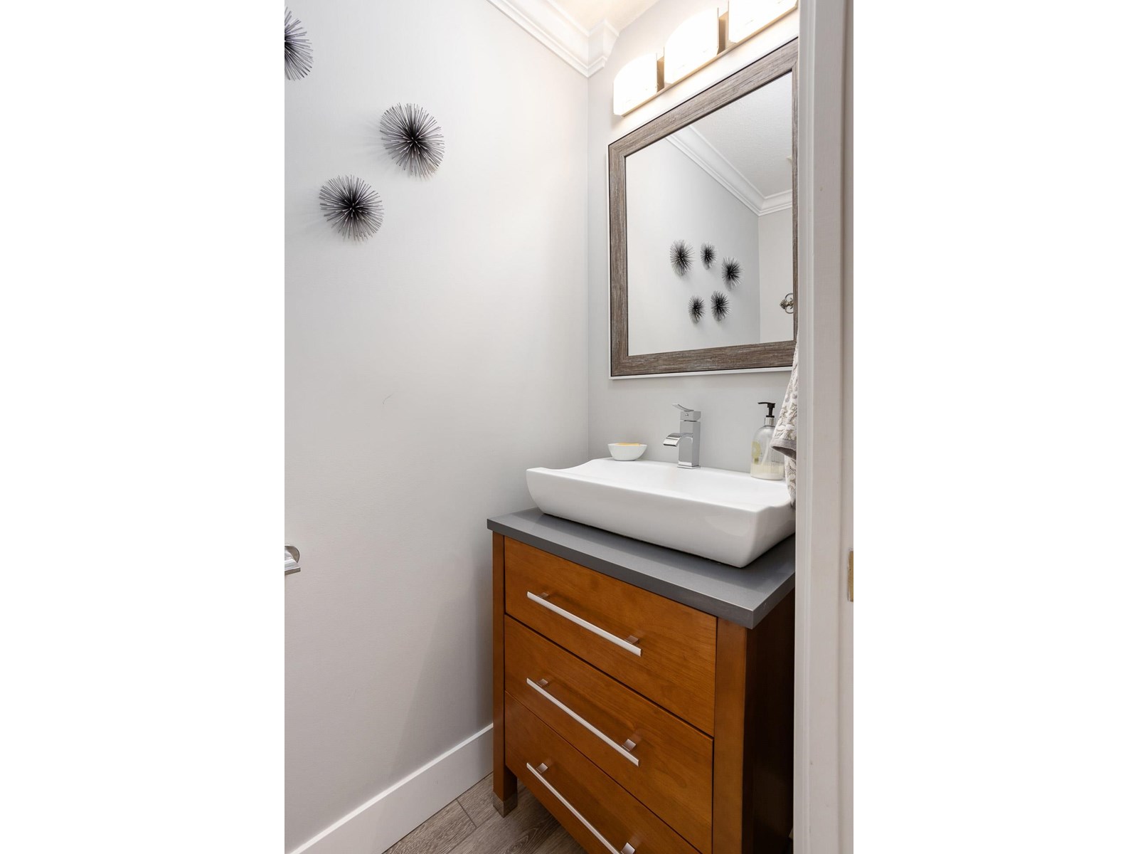 5 1508 BLACKWOOD STREET, White Rock