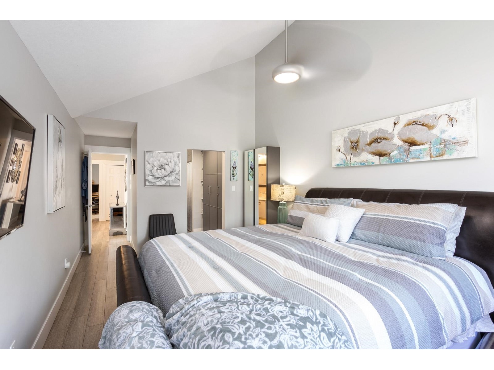 5 1508 BLACKWOOD STREET, White Rock
