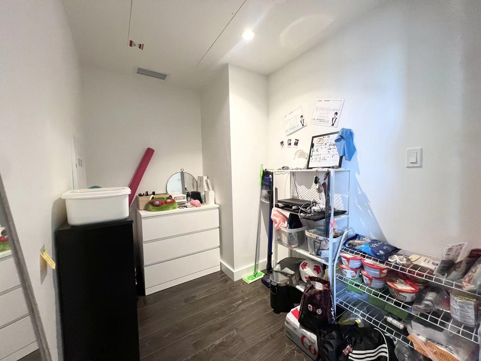 Photo 9 of 1808 9887 Whalley Boulevard, Surrey BC