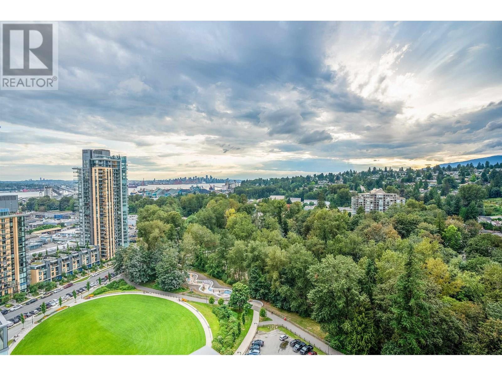 Photo 1 of 2201 1500 Fern Street, North Vancouver BC