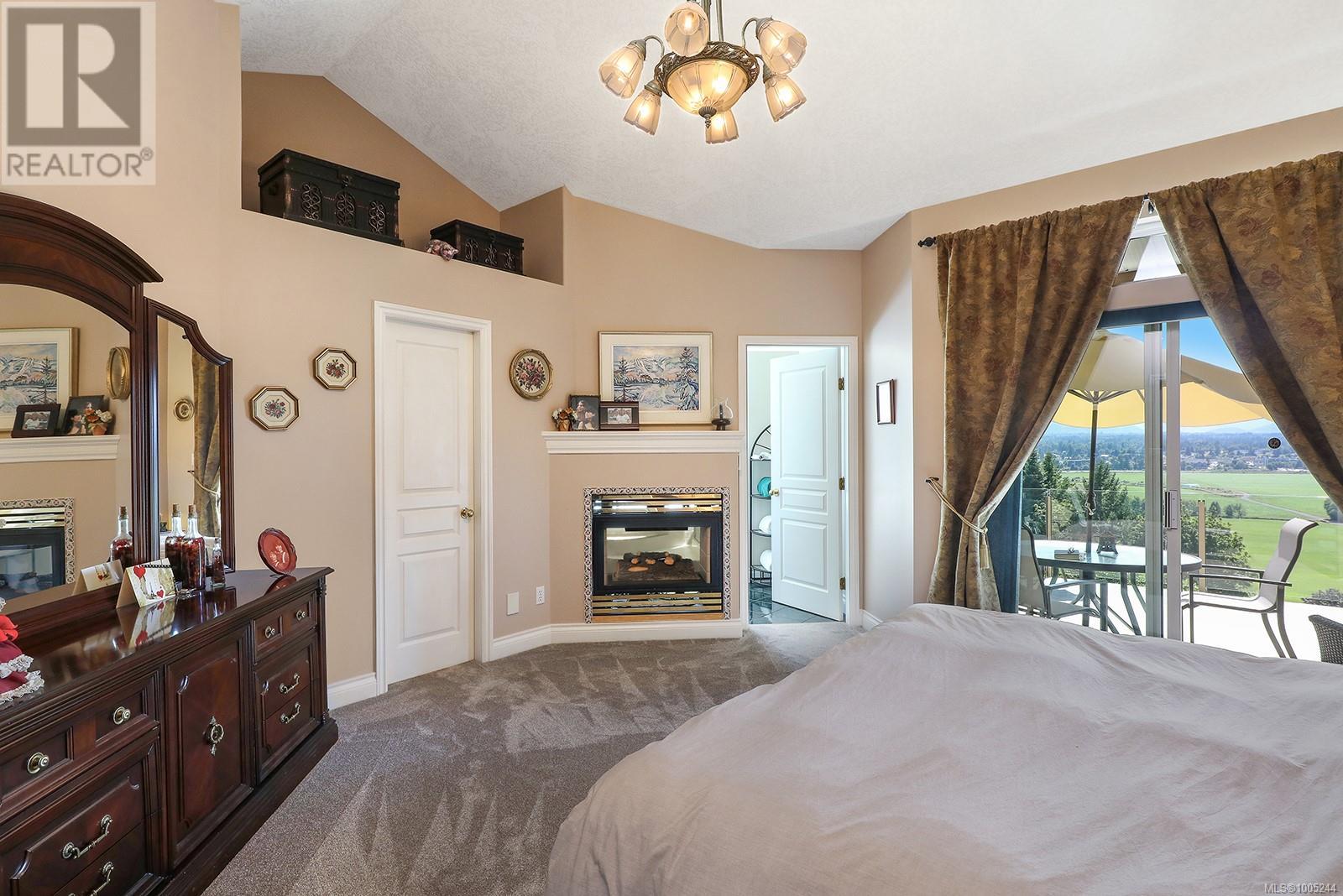 1437 Valley View Dr, Courtenay
